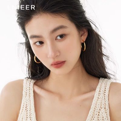 ���ڲ�����925�����ɫ������Ȧ��Լ�ٴ�ʱ��ȦȦ����Ů�����������װ���� 22.8Ԫ