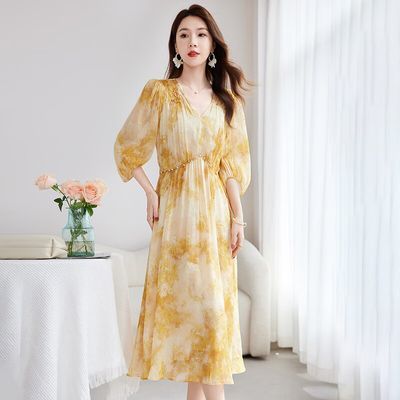 ���ڲ�����ˮī���ˡ�˿���ġ�����ӡ����˿����ȹ������v��֪������ȹ�� 412.5Ԫ