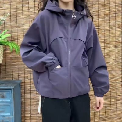 休闲减龄百搭连帽短外套女2026春秋新款时尚洋气宽松长袖夹克上衣