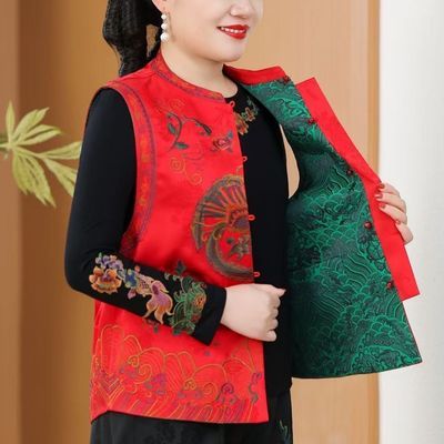 新年国风新中式马甲时尚复古坎肩背心钮扣春秋款妈妈外穿无袖上衣