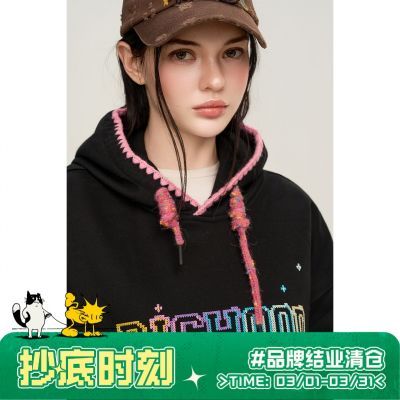 ���ڲ���������ҵ��ֿRIC ���ص��廨��ñ����Ů����ɼӺ�������Ůͬ�� 117Ԫ