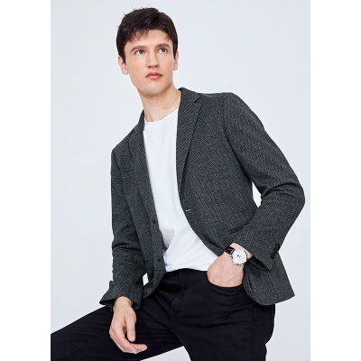 ���ڲ�������Navigare��С���������ʱ�и���������װ���׼�Լʱ��������װ���� 935Ԫ