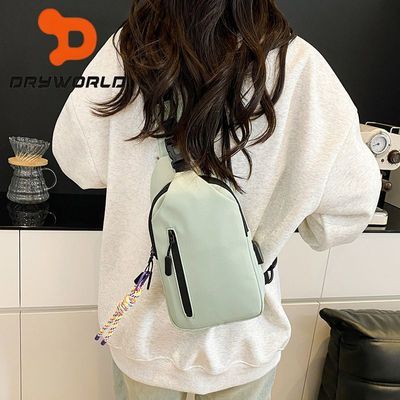 ���ڲ�����DRYWORLD�����¿�ʱ��б�����ʿ�����ˮ�ذ�ѧ���˶����������� 28.8Ԫ