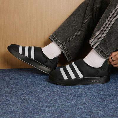 ���ڲ��������ϴ�˹��Ҷ������Ь��Ů��ƷPUFFYLETTE�Ͱ︴���˶�Ь GY4559 183Ԫ