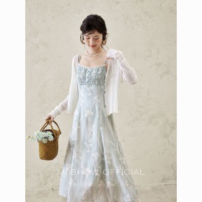 ���ڲ����������������ȹŮ2025�����¿�����ɵ��ڼ��������Ů��ȹ�� 102Ԫ