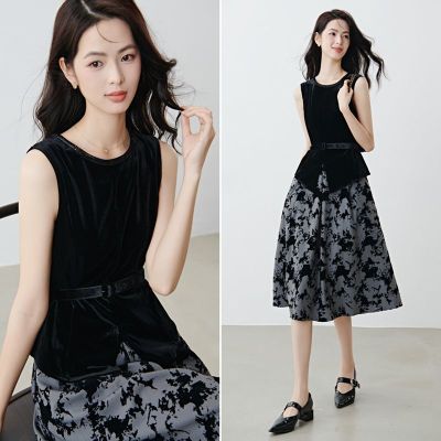 ���ڲ��������ס���Ʒ������ȹ���ʽ����һ����ˮī��Ⱦ�ֹ�ȹ��25121726 329Ԫ