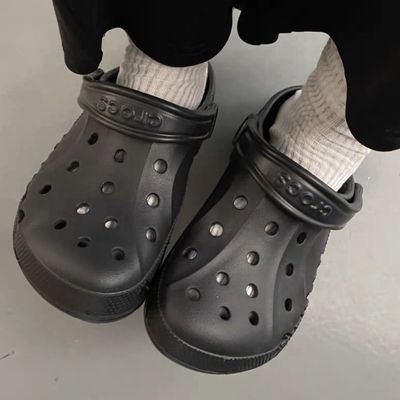 ���ڲ�����Crocs/����۱�����Ů���¿�EVAɳ̲����Ь��ɫ�˶���Ь10126-001 196Ԫ