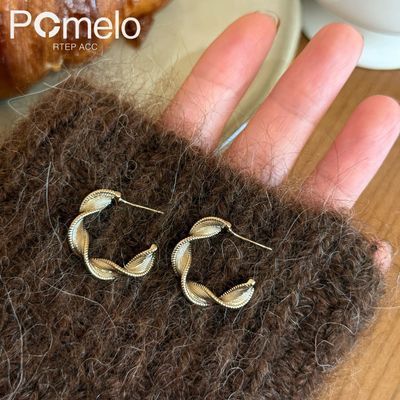 ���ڲ�����POMELO��Ȧ�ʺ��ﶬ�Ŀ�ɫŤ������ж�Ȧ�߼������ʼ�Լ���� 19.8Ԫ