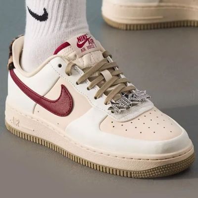 ���ڲ�����NIKE/�Ϳ�AIR FORCE 1���ƿվ�һ���˶�����ЬŮIM7510-262�����¡�3��21�շ��꡿ 408Ԫ
