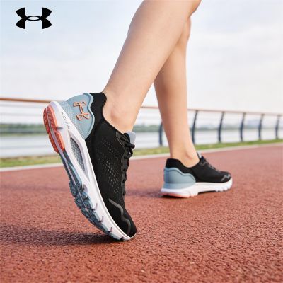 ���ڲ������������꡿�ܲ�ЬŮ����͸��HOVR������ѵ���Ͱ�����˶�Ь3026128 242Ԫ