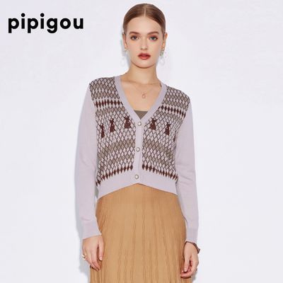 ���ڲ�����ƤƤ����˿��������ʱ�аٴ���ỨV����֯����Ů�յ������� 596Ԫ