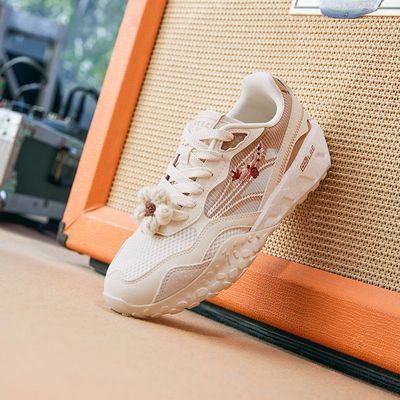 酥饼2SE361女鞋2026春季新款网面透气休闲板鞋运动鞋鞋子