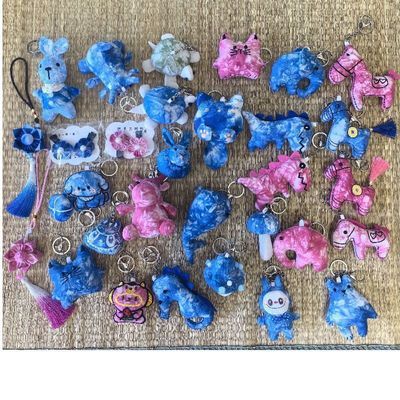 批发扎染钥匙扣瓦猫恐龙海豚云朵河马猪海星小狗小熊蝴蝶圣诞树