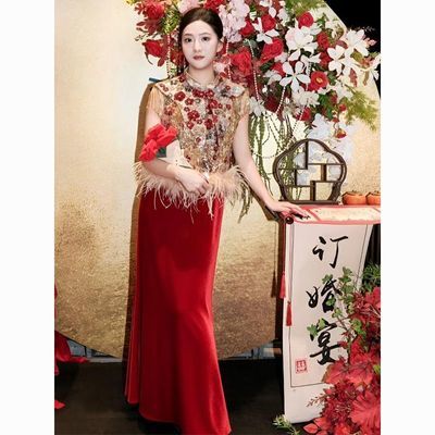 新中式晨袍女新娘珠片鸵鸟毛马甲流苏云肩三件套装半裙敬酒服优惠商品图片