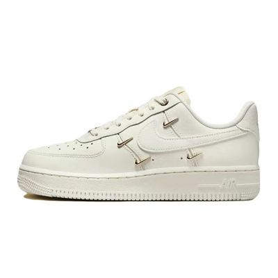 ���ڲ�����NIKE/�Ϳ�Ů��WMNS AIR FORCE 1 07 LX�˶�����ЬFV3654-111 485Ԫ