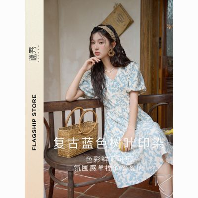 ���ڲ����������㡿��ɫ�黨����ȹŮ2024�ļ��¿ʽ�߼��б��ȹ�� 95Ԫ