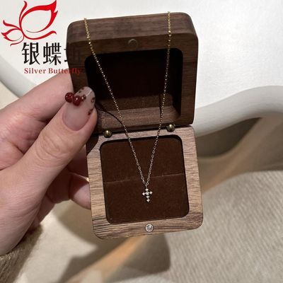 ���ڲ�������������������ʮ�ּ�����Ůins����С�ڸ߼�����������Ů��520���� 23.8Ԫ