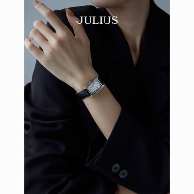 ���ڲ�����������ʱ���ֱ�Ůʿ�¿�ʱ���ֱ��߼�����ѧ��ʯӢ��ˮŮ���������˽� 220Ԫ