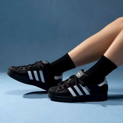 ���ڲ�����adidas/���ϴ�˹originals Superstar 2����ͷ�Ͱ����а�ЬJH9977 373Ԫ