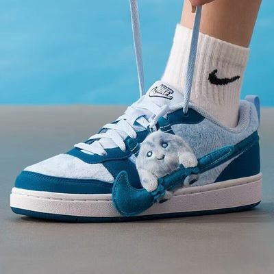 ���ڲ�����Nike�Ϳ��¿�Ფ��ë��Ь��С���������˶���ЬCOURT IM7167-441 197Ԫ