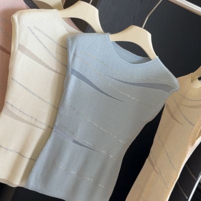 烫钻镂空毛针织衫女2026夏季新款薄款时髦开叉喇叭袖短上衣爆款
