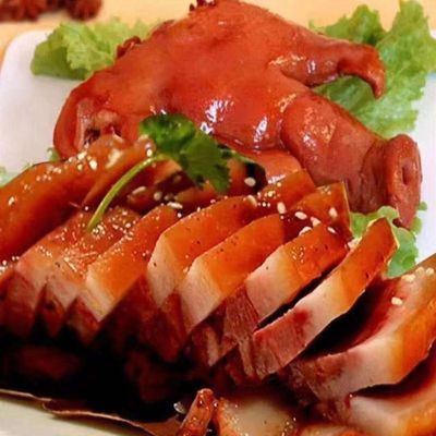 正宗猪头肉加热即食卤味五香味熟食卤猪头肉下酒菜五香猪头肉无骨
