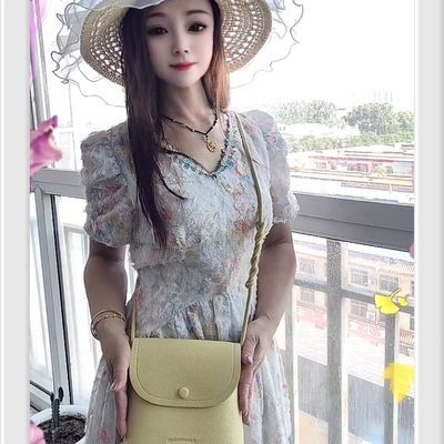 超软夏天小挎包流行水桶包包新款轻便小包单肩手机单肩包女