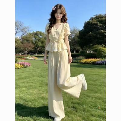韩系甜美风ootd松弛感穿搭套装女夏季设计感收腰上衣阔腿裤两件套【15天内发货】