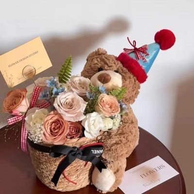 永生花玩偶小熊抱花束生日礼物送女生泰迪熊抱抱桶女友闺蜜妈妈