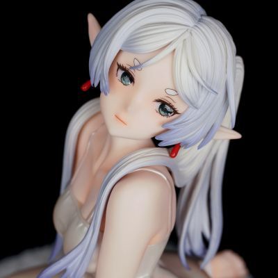 【MY限定】实拍 睡衣芙莉莲手办 离谱Absurd芙莉莲模型摆件