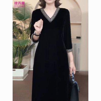 连衣裙2025新款女春秋十三行今年流行爆款轻奢高级感妈妈高档丝绒优惠商品图片