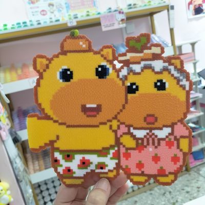 限定情侣款水豚噜噜拼豆成品钥匙扣挂链摆件现货挂件手工制品微瑕