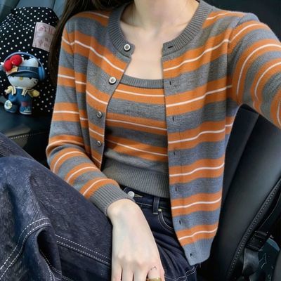 韩系橘色条纹针织开衫套装女早秋季设计感毛衣外套小众两件套上衣