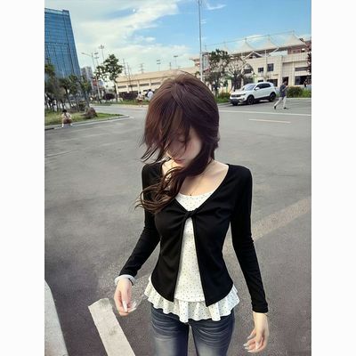 假两件碎花长袖T恤女秋季2026年新款设计感韩系修身显瘦花边上衣