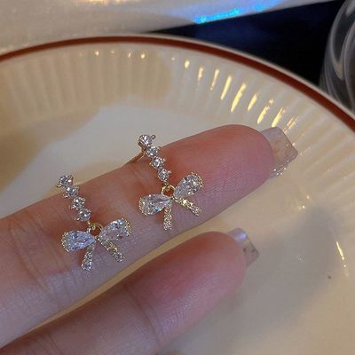 超仙精致闪钻蝴蝶结耳环小众轻奢气质百搭显脸小甜美日常通勤耳饰