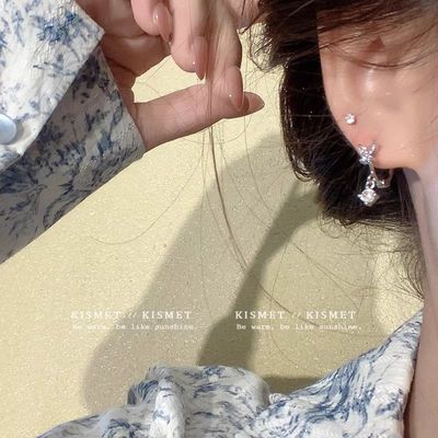 精致闪钻蝴蝶耳环小众设计感轻奢百搭气质日常通勤显脸小温柔耳饰