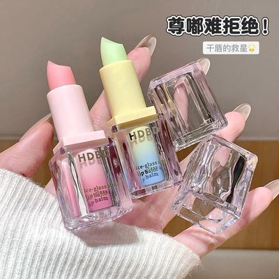 秋冬润唇膏干裂凡士林唇膏淡化唇纹滋润补水口红保湿学生
