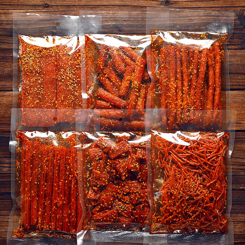 网红辣条麻辣零食大礼包大刀肉大辣片儿时怀旧手工小吃批发便宜