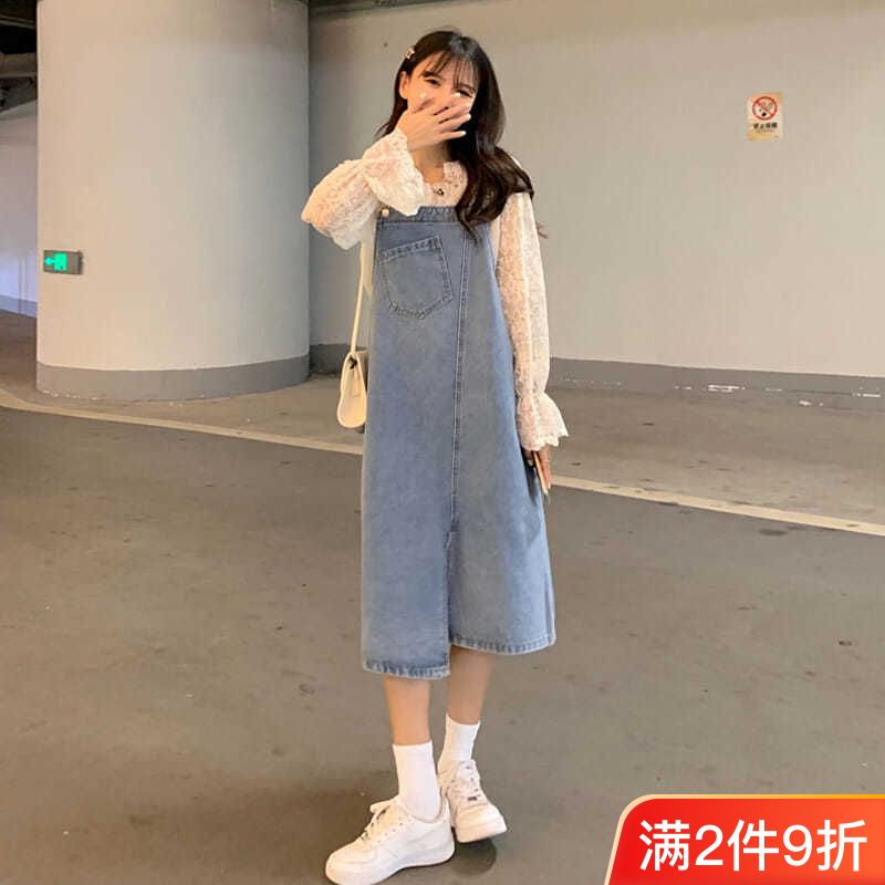 法式開叉牛仔連衣裙女夏季2022新款氣質設計感小眾復古背帶裙長裙