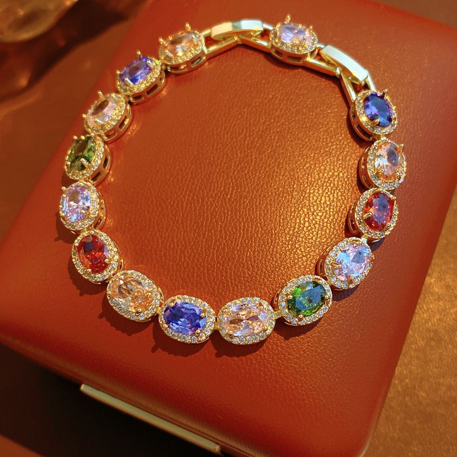 Vintage Zircon Buckle Bracelet detail image 18