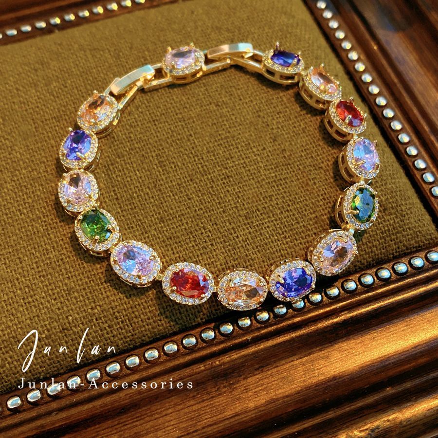 Vintage Zircon Buckle Bracelet detail image 14
