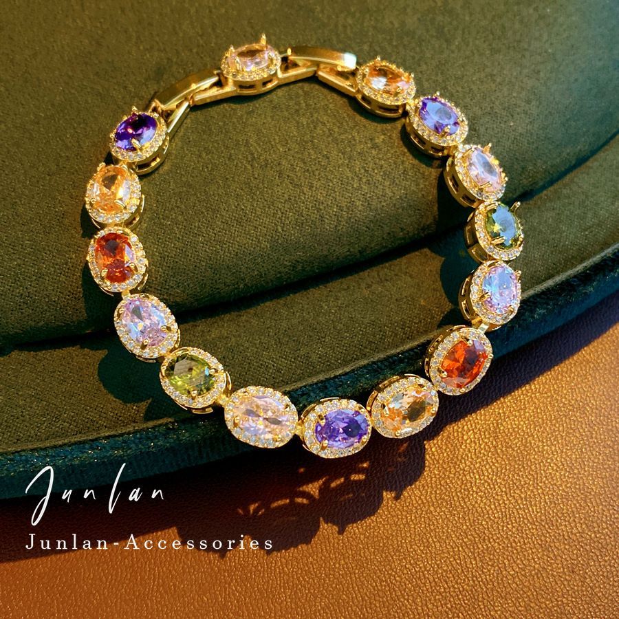 Vintage Zircon Buckle Bracelet detail image 6