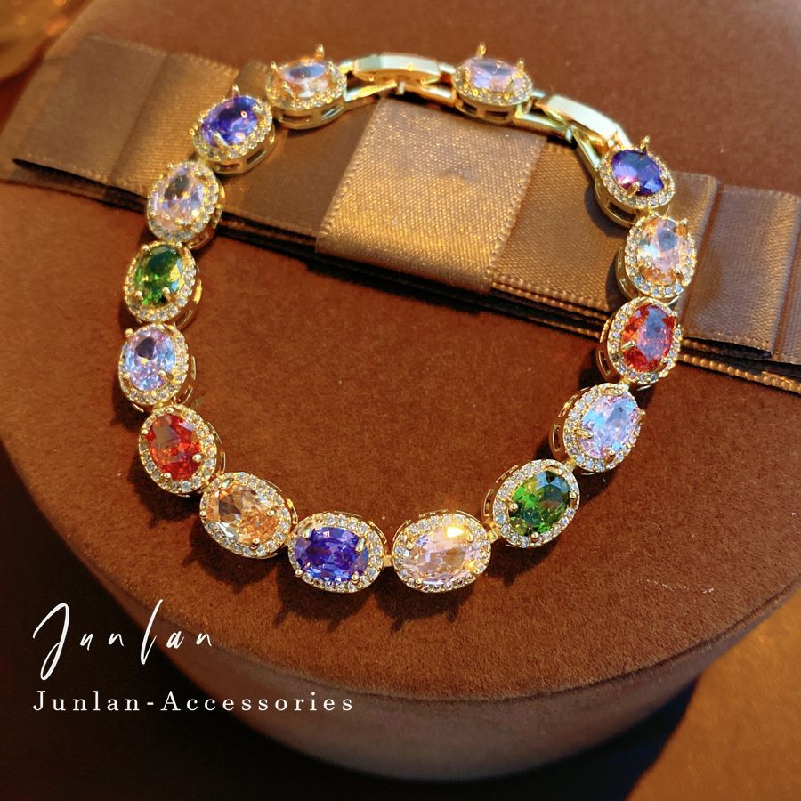 Vintage Zircon Buckle Bracelet detail image 10