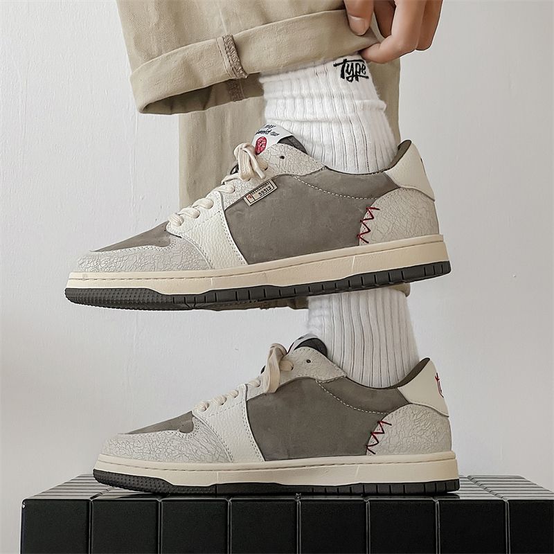 Baskets de style chinois haut de gamme pour hommes, design unique, nouveau modèle 2025, chaussures blanches style campus, élégantes pour hommes_voghion.com