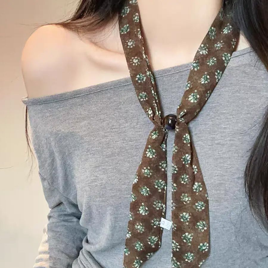 Sciarpa da collo vintage in seta con decorazioni di perline in stile coreano, ideale per selfie e per la primavera._voghion.com