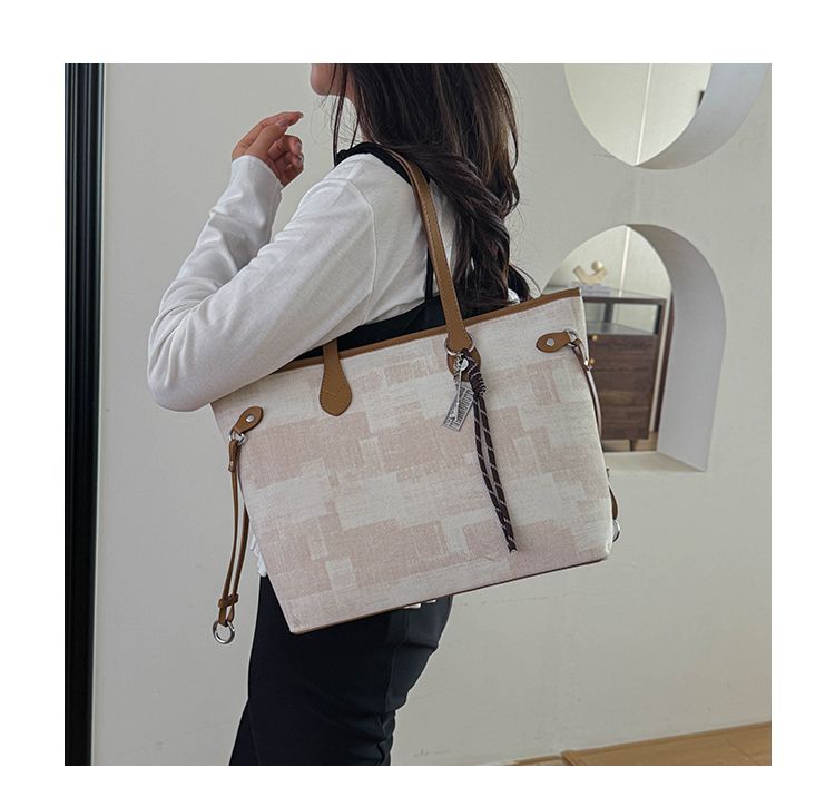 Elegant Women's Single-shoulder Tote Bag For Work And Commuting_voghion.com