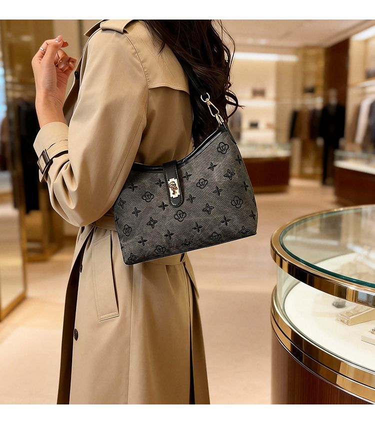 Trendy Classic Printed Women's Shoulder Bag Versatile Design_voghion.com