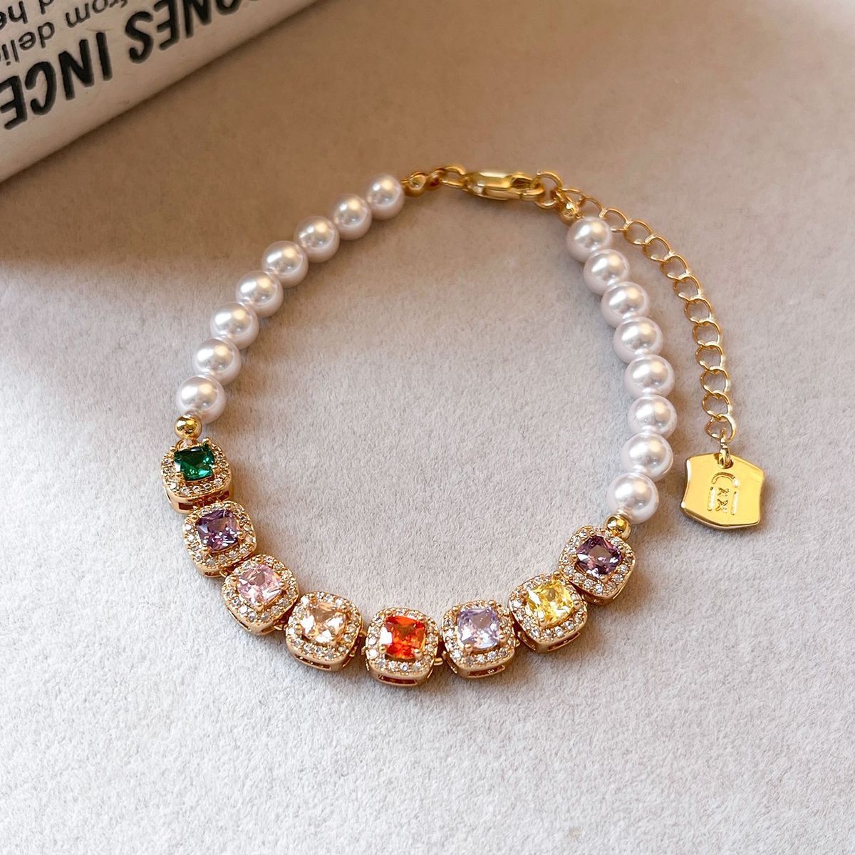 Color Zircon Pearl Bracelet detail image 11