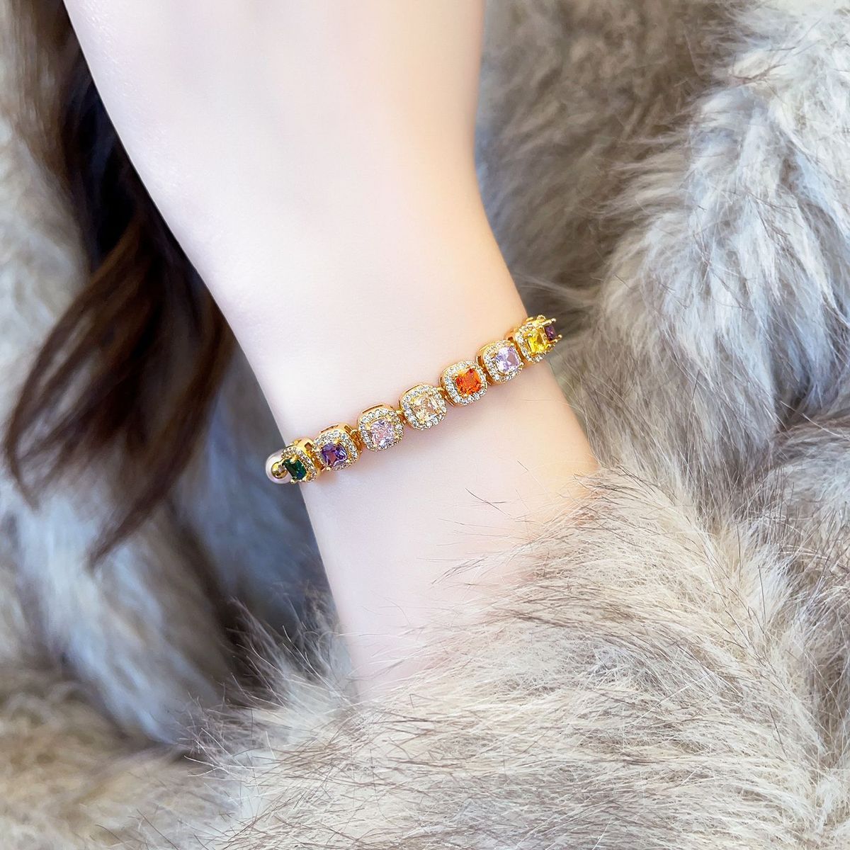 Color Zircon Pearl Bracelet detail image 13