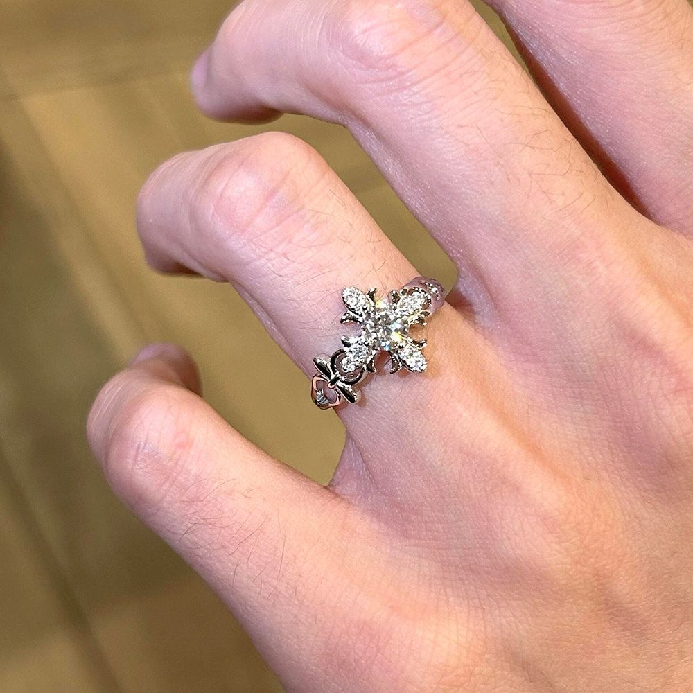 Vintage Mittelalter Kreuz Iris Zirkonia Ring Edler Designerring_voghion.com